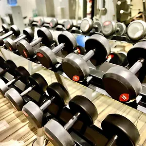 https://ramada-encore-makati.angeleshotels.net